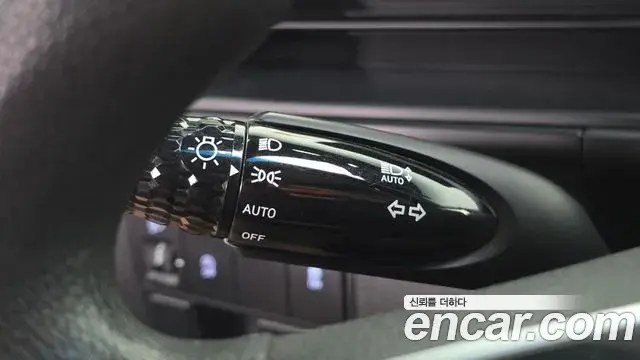 Hyundai Staria 2021 — Фото 16/20