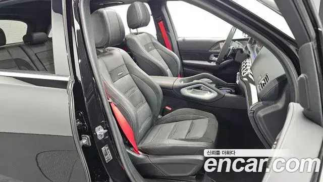 Mercedes-Benz GLE-Class 2024 — Photo 22/33