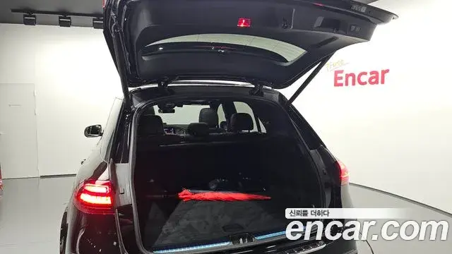 Mercedes-Benz GLE-Class 2024 — Photo 16/33