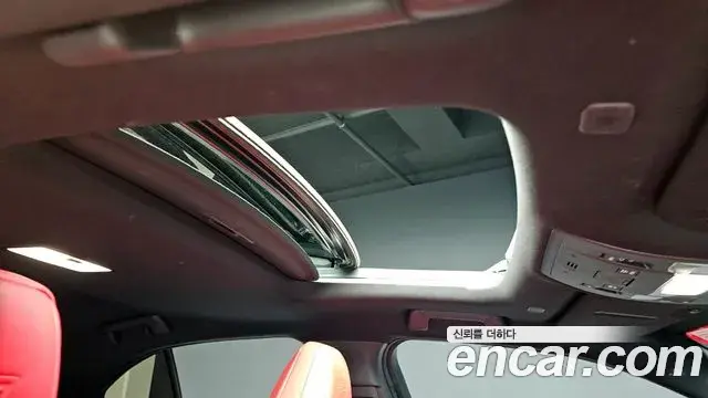 Lexus UX250h 2023 — ფოტო 3/30