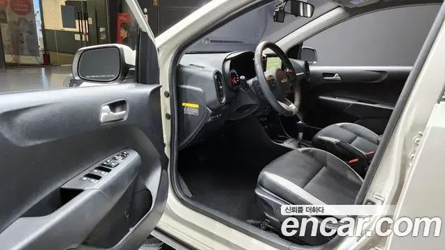 Kia Morning Urban 2023 — Şəkil 10/31