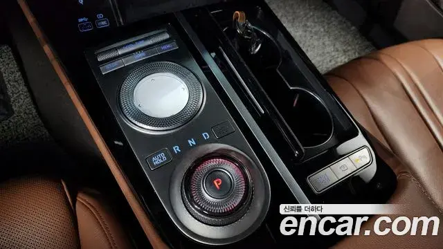 Genesis G80 2020 — ფოტო 10/30