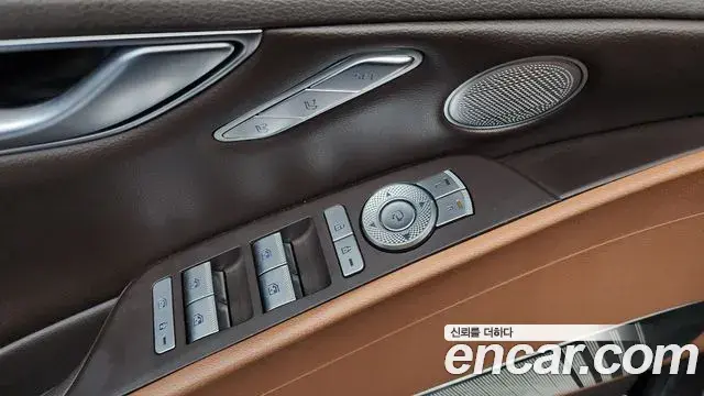 Genesis G80 2020 — ფოტო 28/30