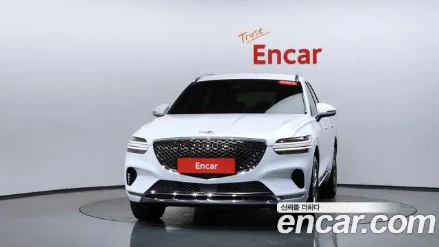 Genesis GV70 2021 — Şəkil 12/37