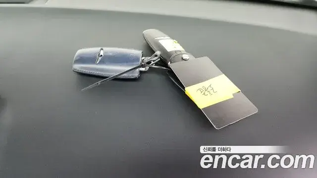 Genesis GV70 2021 — Şəkil 32/37
