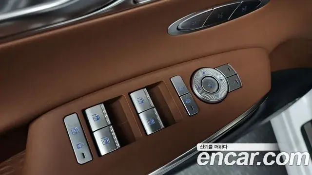 Genesis GV70 2021 — Şəkil 19/37