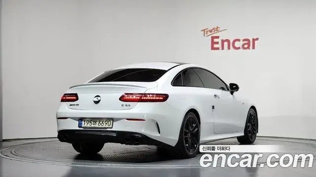 Mercedes-Benz E-Class 2023 — Фото 2/20