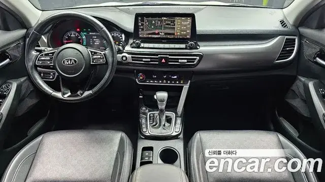 Kia Seltos 2020 — ფოტო 9/20
