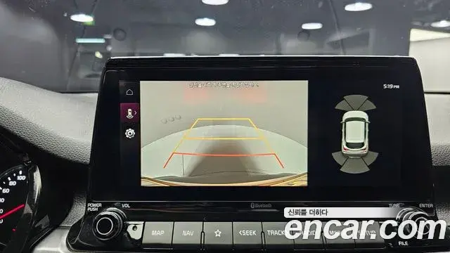 Kia Seltos 2020 — ფოტო 10/20