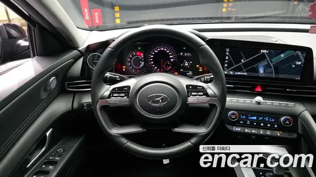 Hyundai The New Avante Hybrid 2021 — Şəkil 17/30