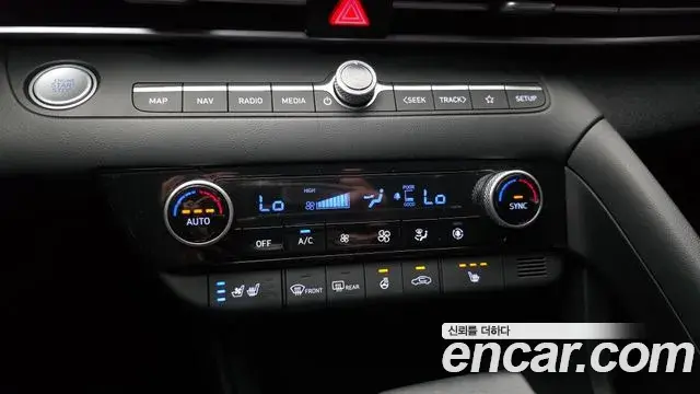 Hyundai The New Avante Hybrid 2021 — Şəkil 13/30