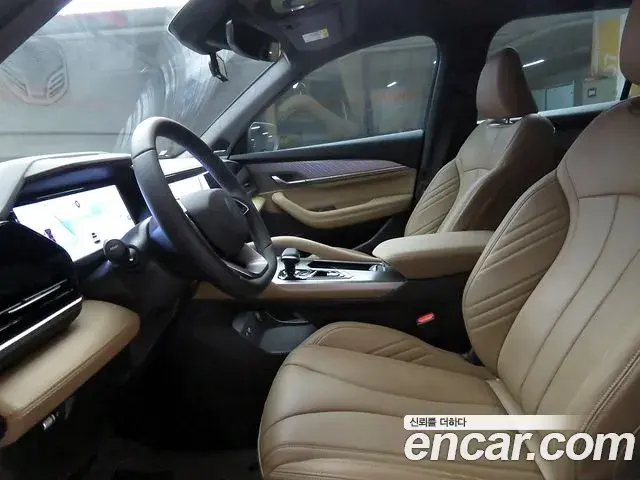 Renault Samsung Grand Koleos 2025 — Photo 10/20