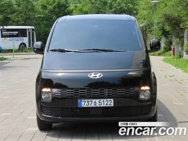 Hyundai Staria 2026 — ფოტო 5/20