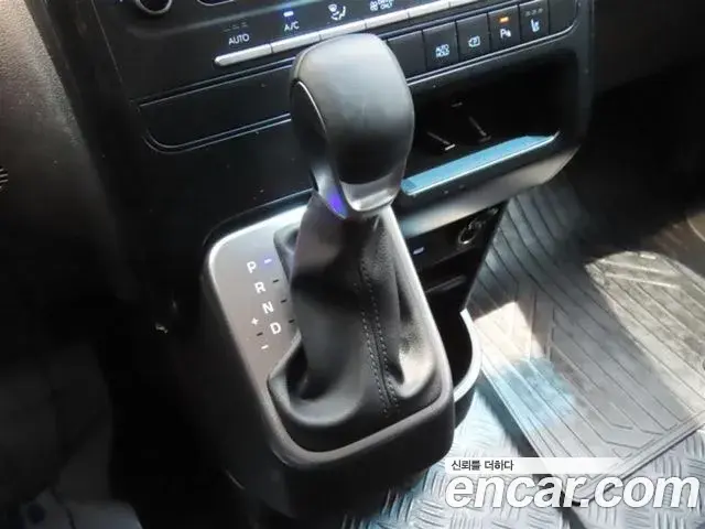 Hyundai Staria 2026 — ფოტო 20/20