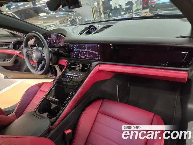 Porsche Panamera 2025 — Photo 19/20