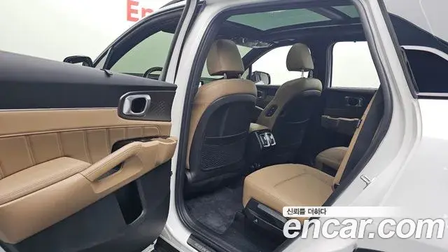 Kia Sorento 2023 — Şəkil 4/20