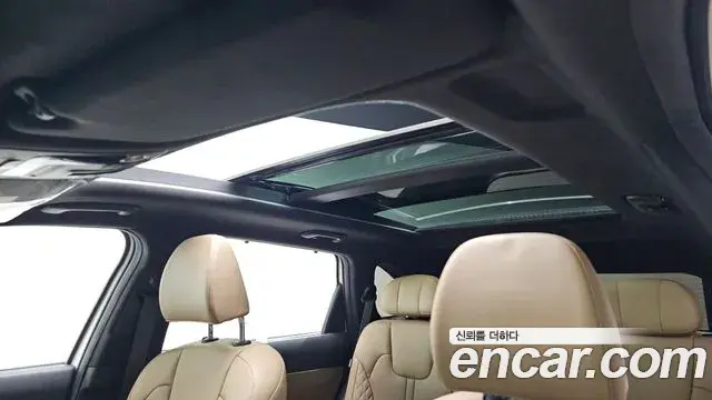 Kia Sorento 2023 — Şəkil 7/20