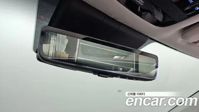 Hyundai Santa Fe 2024 — Şəkil 32/33
