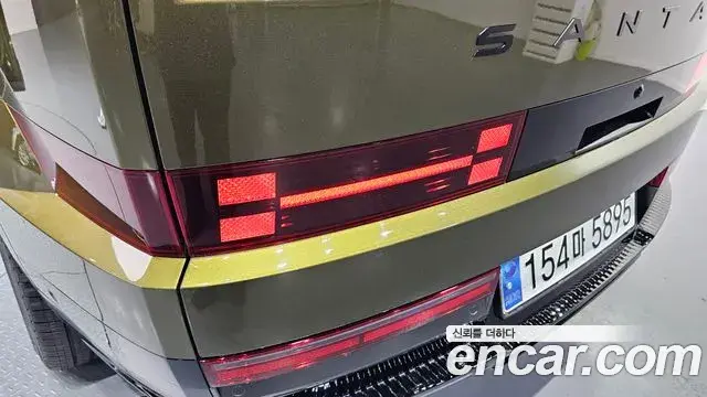 Hyundai Santa Fe 2024 — Şəkil 10/33