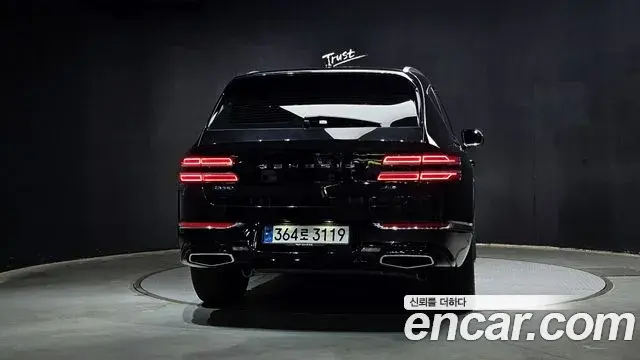 Genesis GV80 2022 — ფოტო 18/31