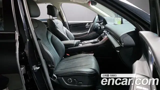 Genesis GV80 2022 — ფოტო 30/31