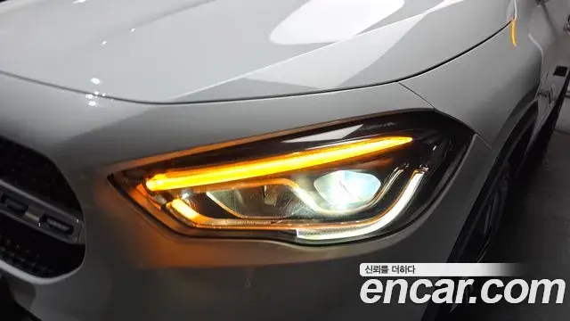Mercedes-Benz GLA-Class 2021 — Photo 5/30