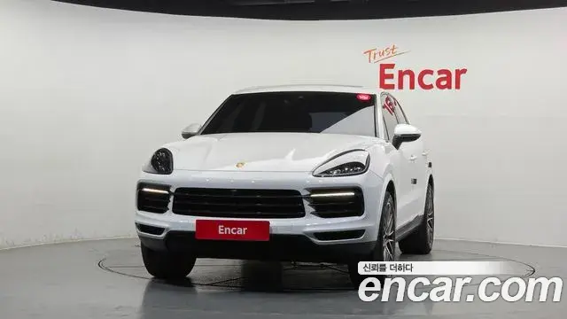 Porsche Cayenne 2019 — Şəkil 18/33