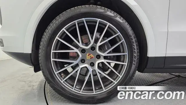 Porsche Cayenne 2019 — Şəkil 4/33