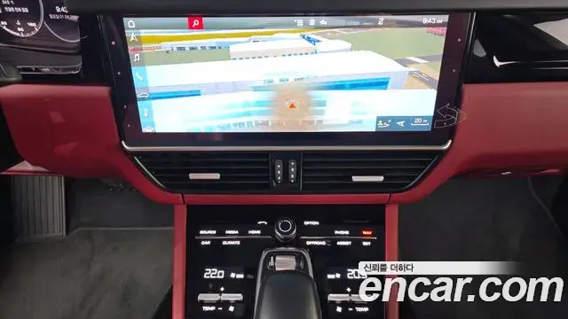 Porsche Cayenne 2019 — Şəkil 27/33
