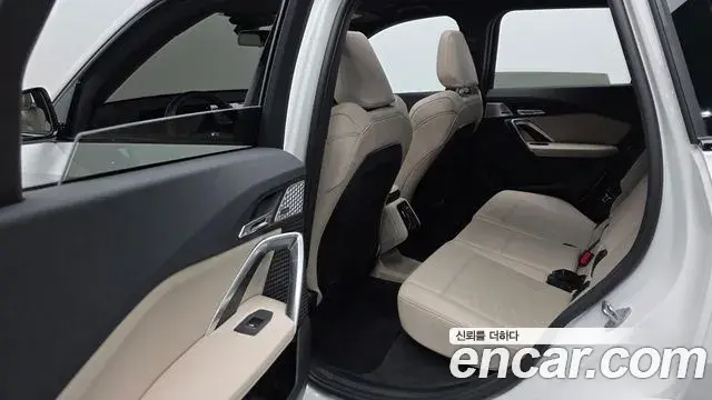 BMW X1 2024 — Şəkil 18/33