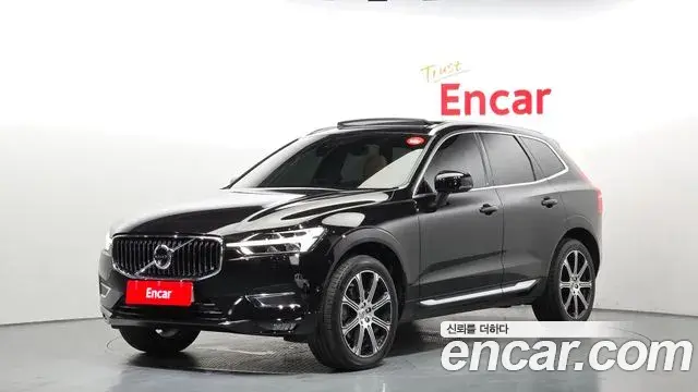 Volvo XC60 2018 — Şəkil 28/34