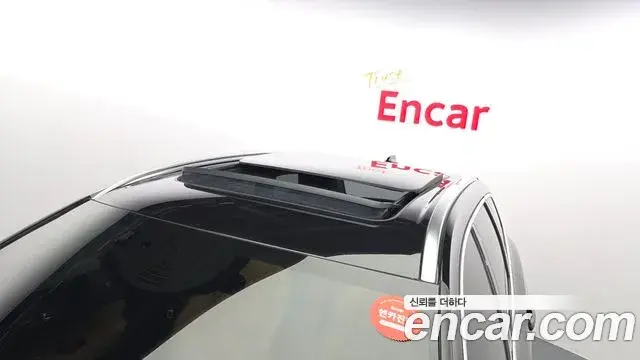 Volvo XC60 2018 — Şəkil 9/34