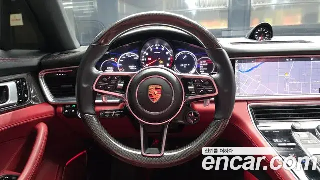 Porsche Panamera 2020 — ფოტო 12/20