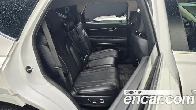 Genesis GV80 2020 — ფოტო 27/30