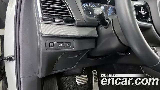 Volvo XC90 2020 — Şəkil 2/20