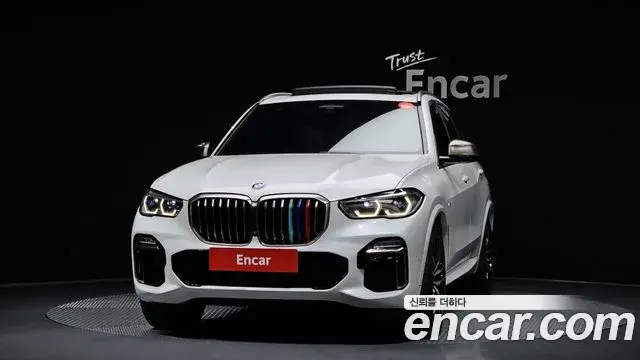 BMW X5 2019 — ფოტო 17/20