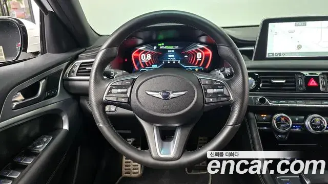 Genesis G70 2020 — Şəkil 19/20