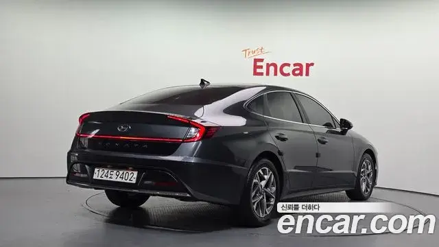 Hyundai Sonata Hybrid 2020 — ფოტო 30/33