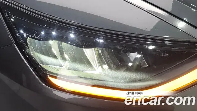 Hyundai Sonata Hybrid 2020 — ფოტო 13/33