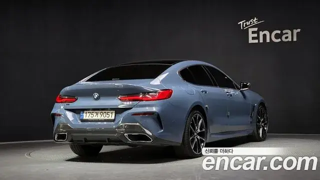 BMW 8 Series 2021 — Фото 1/20