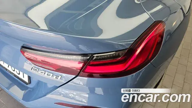 BMW 8 Series 2021 — ფოტო 11/31