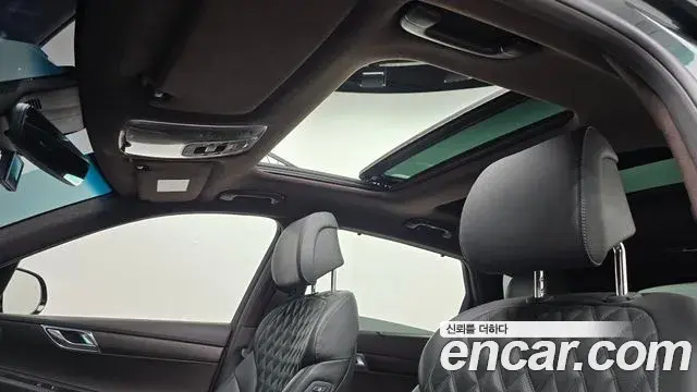 Genesis GV80 2021 — Photo 19/31