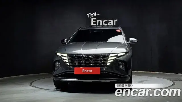 Hyundai Tucson Hybrid 2022 — ფოტო 18/20