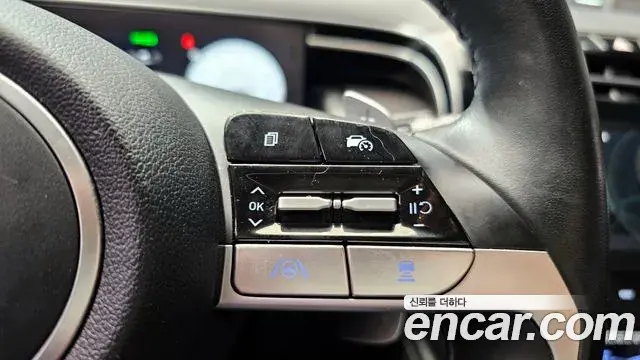 Hyundai Tucson Hybrid 2022 — ფოტო 17/20