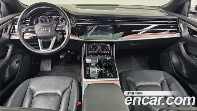 Audi Q8 2020 — ფოტო 8/20