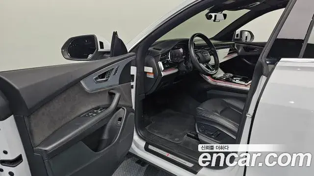 Audi Q8 2020 — ფოტო 12/20