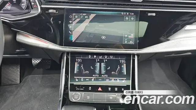 Audi Q8 2020 — ფოტო 14/20