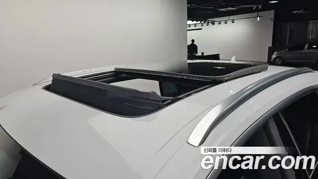 Audi Q8 2020 — ფოტო 1/20