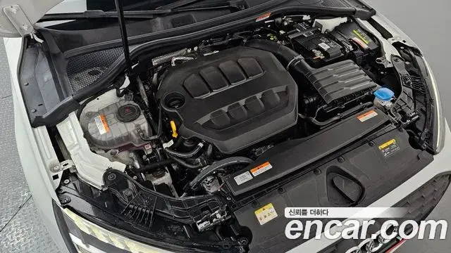 Audi A3 2023 — ფოტო 10/31