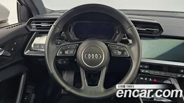 Audi A3 2023 — ფოტო 6/31